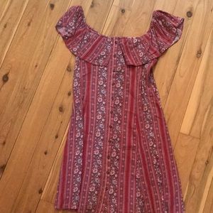 Off the shoulder American Eagle mini dress